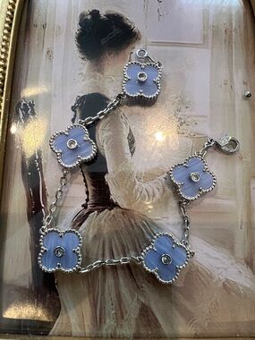 Silver Flower clover purple Bracelet with rhinestone diamond new